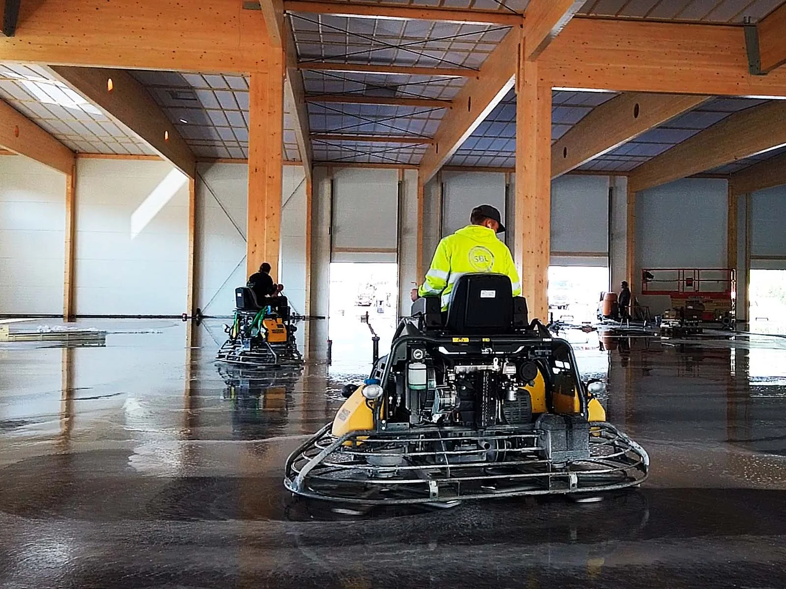 Professional concrete polishing and floor levelling in Vancouver